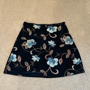 Francesca’s Velvet Floral Embroidered Mini Skirt, women’s size XS